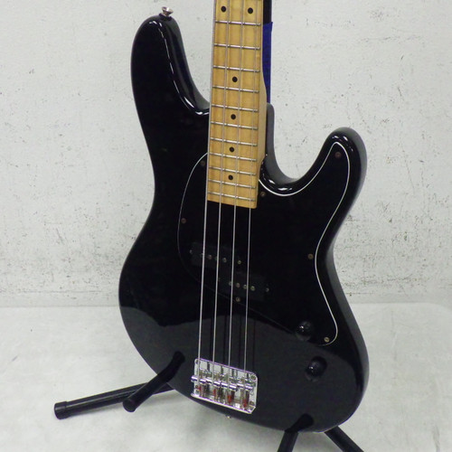Vist Large View of Product Image Which is Used Ibanez TR50 P Type Bass Guitar Black 4-String