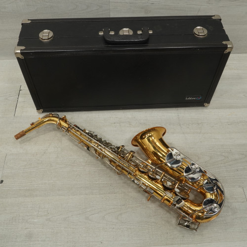 Vist Large View of Product Image Which is Used Vito Alto Saxophone