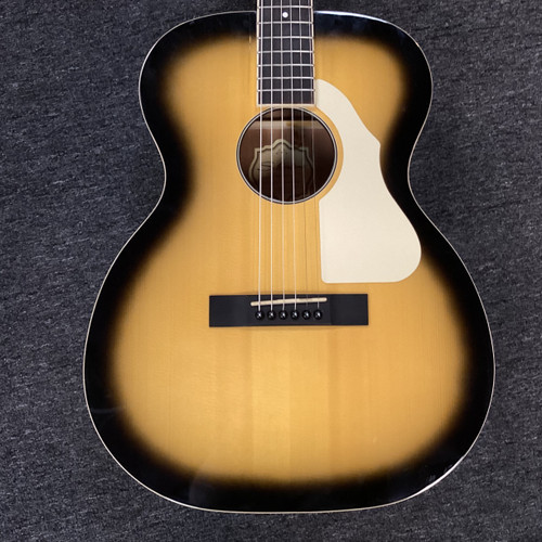 Vist Large View of Product Image Which is Used Silvertone 600 REISSUE Solid Top Acoustic Guitar Sunburst