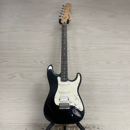 Used - Squier AFFINIFTY STRAT Electric Guitar  40087-S000235339 Vist Large View of Product Image Which is Used - Squier AFFINIFTY STRAT Electric Guitar