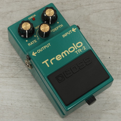 Vist Large View of Product Image Which is Used Boss TR-2 Tremolo Pedal