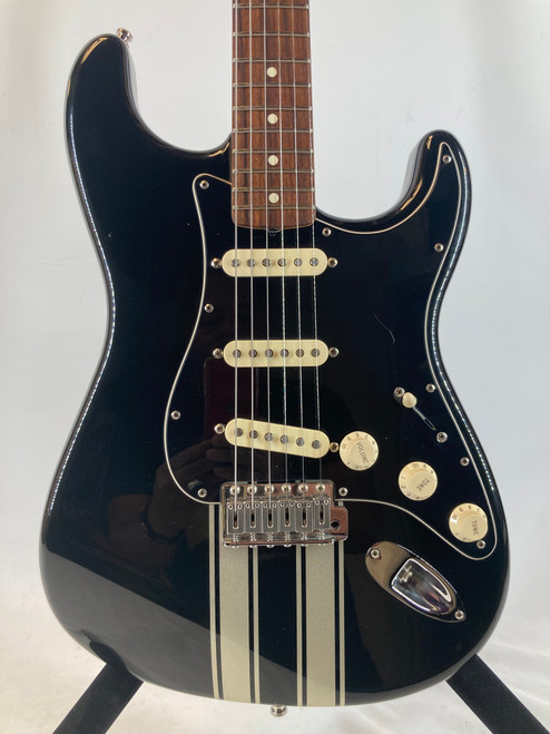 Vist Large View of Product Image Which is Used Fender 2009 KENNY WAYNE SHEPHERD BLACK Electric Guitar