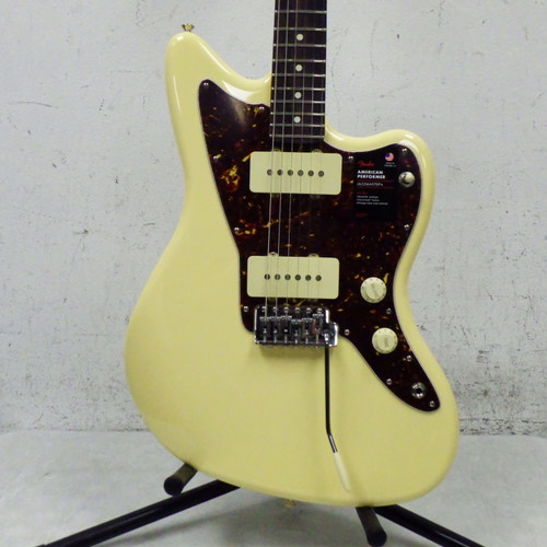 Vist Large View of Product Image Which is Used Fender american Performer Jazzmaster Offset Double Cutaway Electric Guitar White 6-String