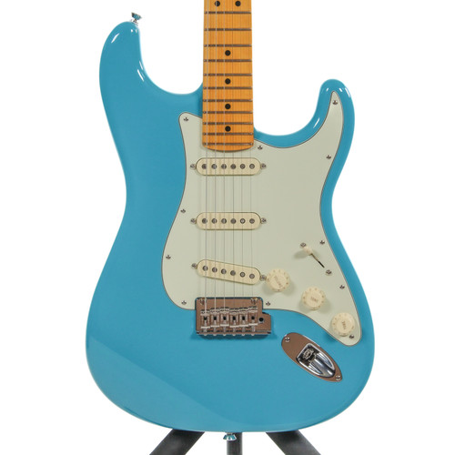 Vist Large View of Product Image Which is Used Fender AMERICAN PROFESSIONAL II STRATOCASTER S Type Electric Guitar Blue 6-String