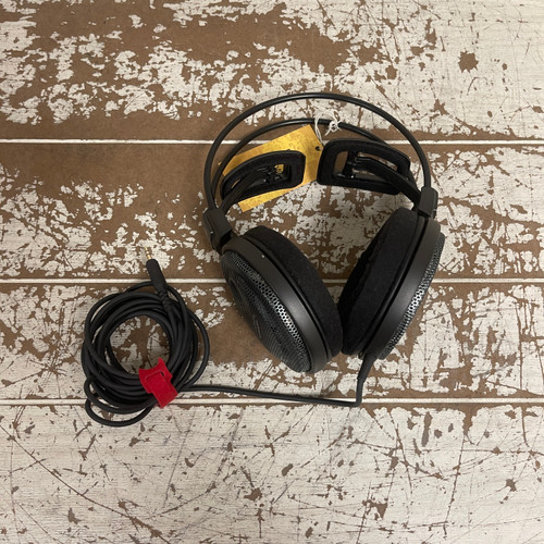 Used - Audio Technica ATH-AD700X Headphones 40087-S000235379 Vist Large View of Product Image Which is Used - Audio Technica ATH-AD700X Headphones