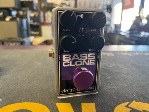 Vist Large View of Product Image Which is Used Electro Harmonix (E/H) BASS CLONE Chorus Pedal