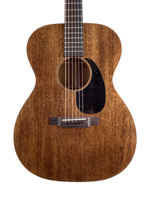 Vist Large View of Product Image Which is Used Martin 000-015M W/ DLX BAG