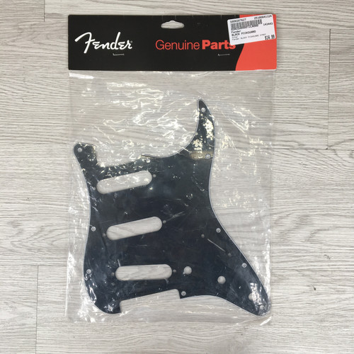 Vist Large View of Product Image Which is Used Fender BLACK PICKGUARD Guitar Accessory