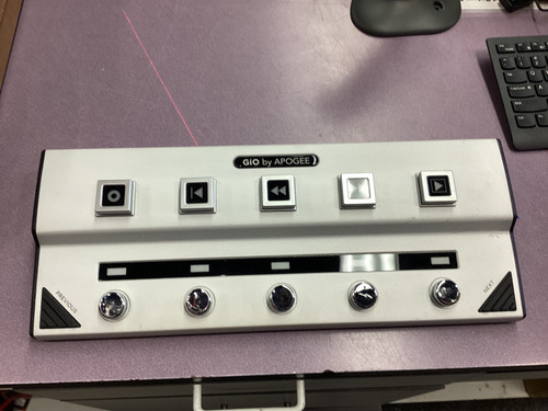 Vist Large View of Product Image Which is Used Apogee GIO AUDIO INTERFACE Compact Recording Device