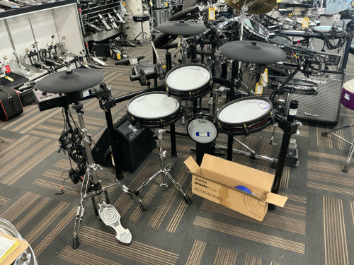 Vist Large View of Product Image Which is Used Alesis STRATA CORE E DRUM KIT COMPLETE Electronic Drum Kit