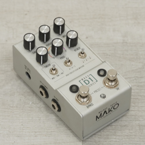 Vist Large View of Product Image Which is Used Walrus Audio Mako D1 Echo Pedal