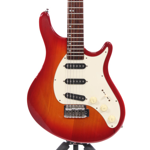 Used Washburn BT-3 S Type Electric Guitar Cherry Sunburst 6-String Vist Large View of Product Image Which is Used Washburn BT-3 S Type Electric Guitar Cherry Sunburst 6-String