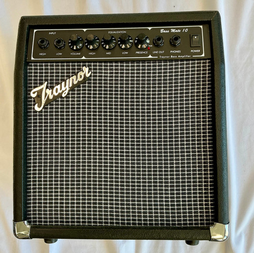 Vist Large View of Product Image Which is Used Traynor BASS MATE 10 Bass amp solid state
