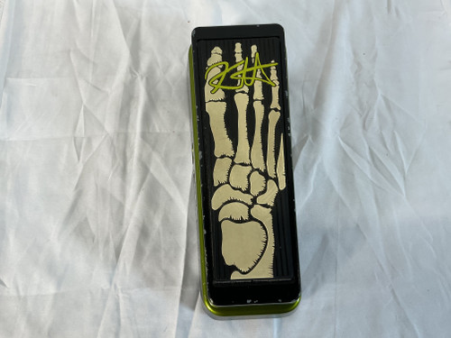 Used Dunlop KIRK HAMMETT CRY BABY Wah Pedal 40012-S000307905 Vist Large View of Product Image Which is Used Dunlop KIRK HAMMETT CRY BABY Wah Pedal