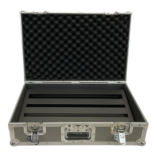Vist Large View of Product Image Which is Used Pedaltrain Novo 24 W/tour Case Pedal Board