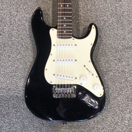 Vist Large View of Product Image Which is Used SQUIER MINI STRAT Electric Guitar