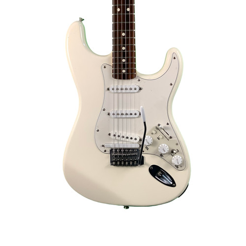 Vist Large View of Product Image Which is Used Fender ROLAND READY STRAT Electric Guitar White 6-String