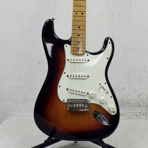 Vist Large View of Product Image Which is Used Fender Made in Mexico Stratocaster 2017 S Type Electric Guitar Sunburst 6-String