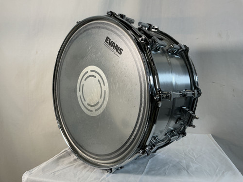 Used Sonor 14X8 KOMPRESSOR ALUMINUM Metal Snare Drum 14" 40012-S000308001 Vist Large View of Product Image Which is Used Sonor 14X8 KOMPRESSOR ALUMINUM Metal Snare Drum 14"