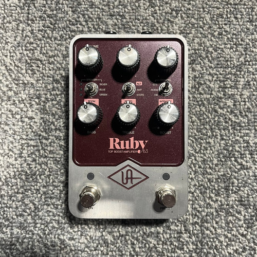 Vist Large View of Product Image Which is Used UNIVERSAL AUDIO RUBY '63 TOP BOOST AMPLIFIER Modeling Pedal