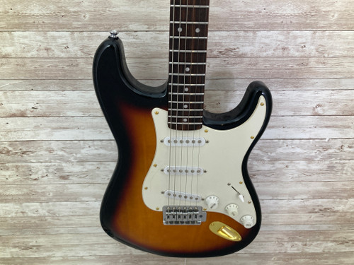 Vist Large View of Product Image Which is Used Squier BULLET STRAT