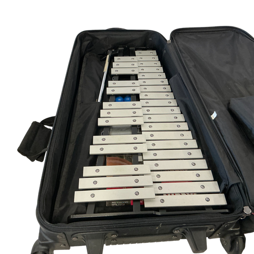 Used Pearl BELL KIT W/STAND AND BAG Bell Kit in Gig Bag 40009-S000310129 Vist Large View of Product Image Which is Used Pearl BELL KIT W/STAND AND BAG Bell Kit in Gig Bag