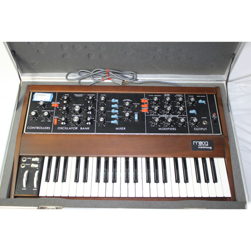 Vist Large View of Product Image Which is Used Moog MINIMOOG MODEL D Vintage 49-Key Synthesizer 49-Key