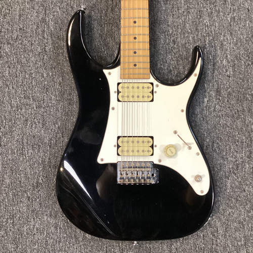 Vist Large View of Product Image Which is Used Ibanez RX20 S Type Electric Guitar Black 6-String