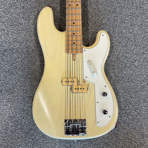 Vist Large View of Product Image Which is Used PARTS P-Style Bass Guitar