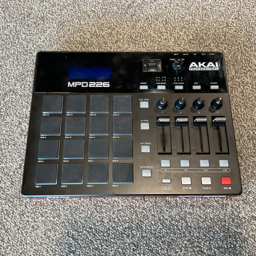 Used AKAI MPD226 Pad Controller 41106-S000097225 Vist Large View of Product Image Which is Used AKAI MPD226 Pad Controller