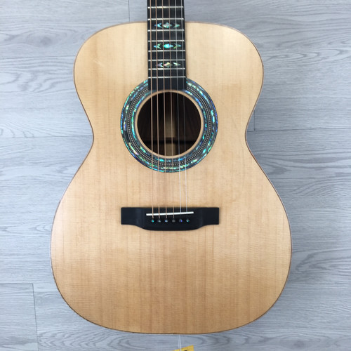 Vist Large View of Product Image Which is Used Rocky Mountain Guitars Vince Converse Custom Acoustic/Electric w/HSC
