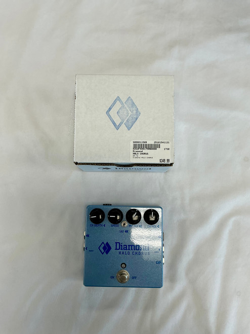 Vist Large View of Product Image Which is Used Diamond HALO CHORUS Vintage Chorus Pedal