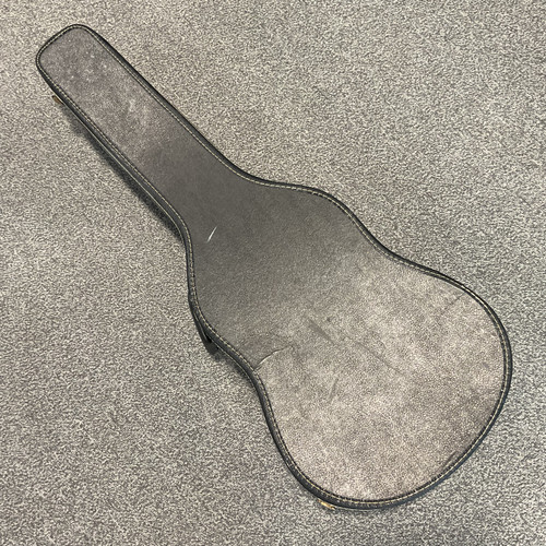 Used CLASSICAL CHIPBOARD GUITAR CASE 41106-S000097252 Vist Large View of Product Image Which is Used CLASSICAL CHIPBOARD GUITAR CASE