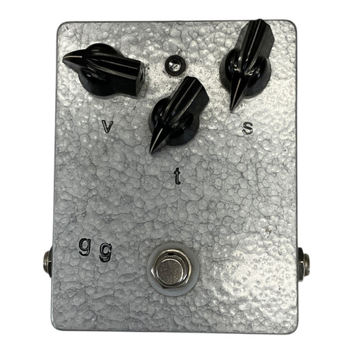 Used No Brand Fuzz Pedal Fuzz Pedal 41117-S000053108 Vist Large View of Product Image Which is Used No Brand Fuzz Pedal Fuzz Pedal