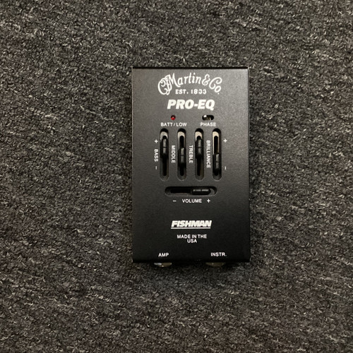 Vist Large View of Product Image Which is Used Fishman PRO-EQ Guitar Effects Pedal