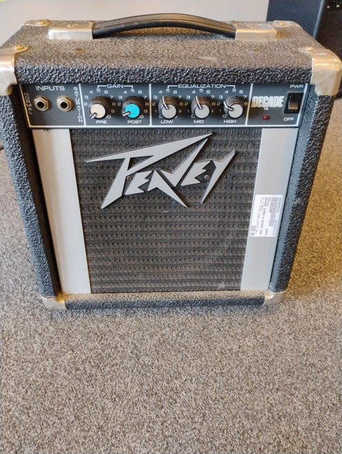 Vist Large View of Product Image Which is Used Peavey DECADE COMBO W BATERY PAK Solid State Guitar Amp 1 x 8