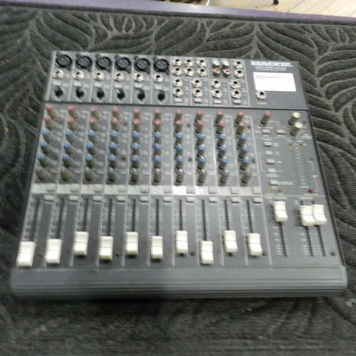 Vist Large View of Product Image Which is Used Mackie 1402-VLZ Compact Mixer