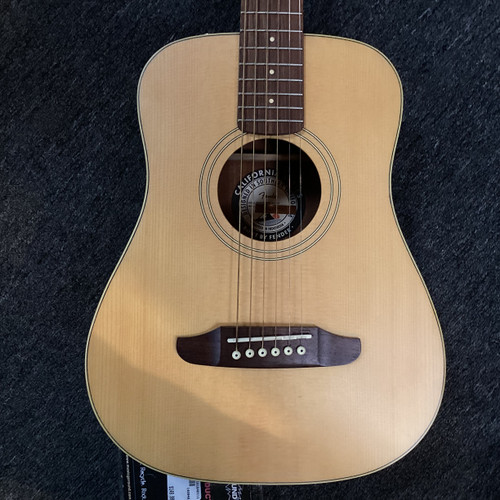 Vist Large View of Product Image Which is Used Fender REDONDO MINI Laminate Top Acoustic Guitar Other