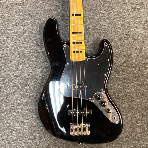 Used Squier CLASSIC VIBE 70S JAZZ BASS J Type Bass Guitar Black 4-String 40111-S000190619 Vist Large View of Product Image Which is Used Squier CLASSIC VIBE 70S JAZZ BASS J Type Bass Guitar Black 4-String