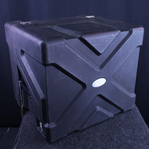 Vist Large View of Product Image Which is Used 7 UNIT ANGLE LAP TOP RACK CASE Medium Road Case