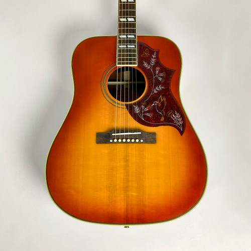 Vist Large View of Product Image Which is Used Epiphone HUMMINGBIRD Acoustic Guitar Cherry Sunburst