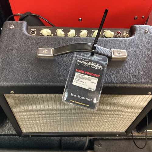 Vist Large View of Product Image Which is Used Fender BLUES JUNIOR IV 1 x 12 Tube Combo Amplifier 1 x 12