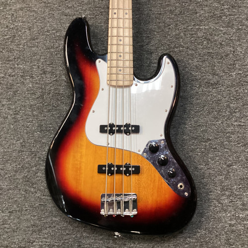 Used Squier AFFINITY JAZZ BASS J Type Bass Guitar Sunburst 4-String 40111-S000190655 Vist Large View of Product Image Which is Used Squier AFFINITY JAZZ BASS J Type Bass Guitar Sunburst 4-String
