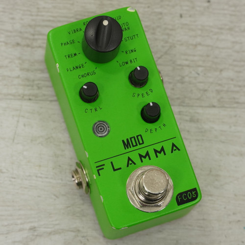 Vist Large View of Product Image Which is Used Flamma FC05 Mod Phaser Pedal