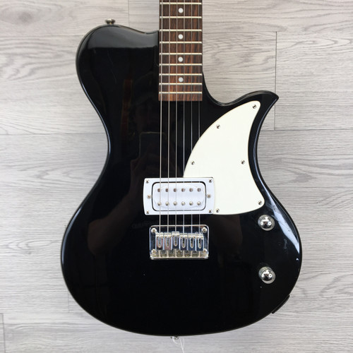 Vist Large View of Product Image Which is Used First Act ME506 STARTER ELECTRIC GUITAR Double Cut Electric Guitar Black 6-String