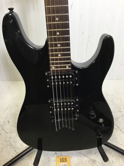 Used Dean VENDETTA Super S Electric Guitar Black 6-String 40107-S000155272 Vist Large View of Product Image Which is Used Dean VENDETTA Super S Electric Guitar Black 6-String