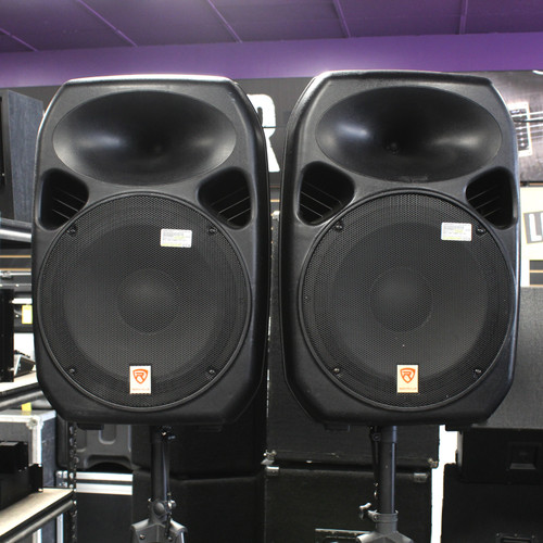 Vist Large View of Product Image Which is Used Rockville RPG-152K POWER GIG SET Portable PA System Speaker