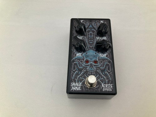Vist Large View of Product Image Which is Used Airis Effects SAVAGE DRIVE  Pedal