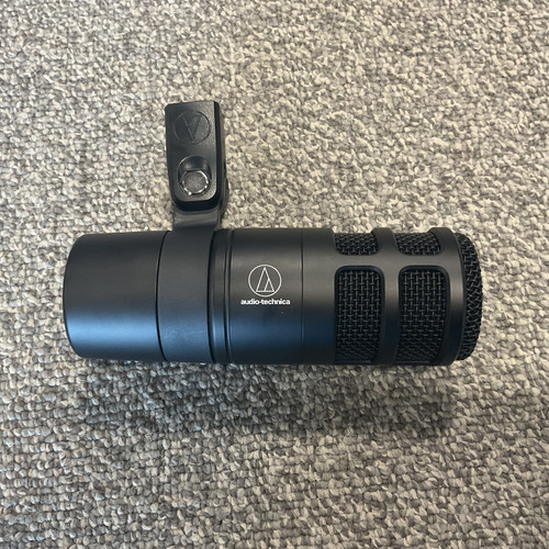 Vist Large View of Product Image Which is Used AUDIO TECHNICA AT2040 Condenser Microphone