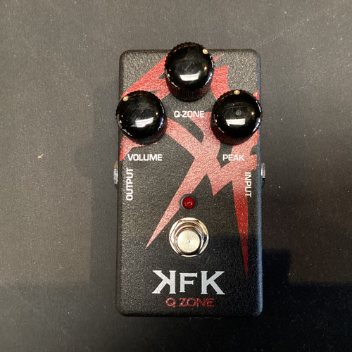 Vist Large View of Product Image Which is Used MXR KFK Q ZONE EQ Pedal